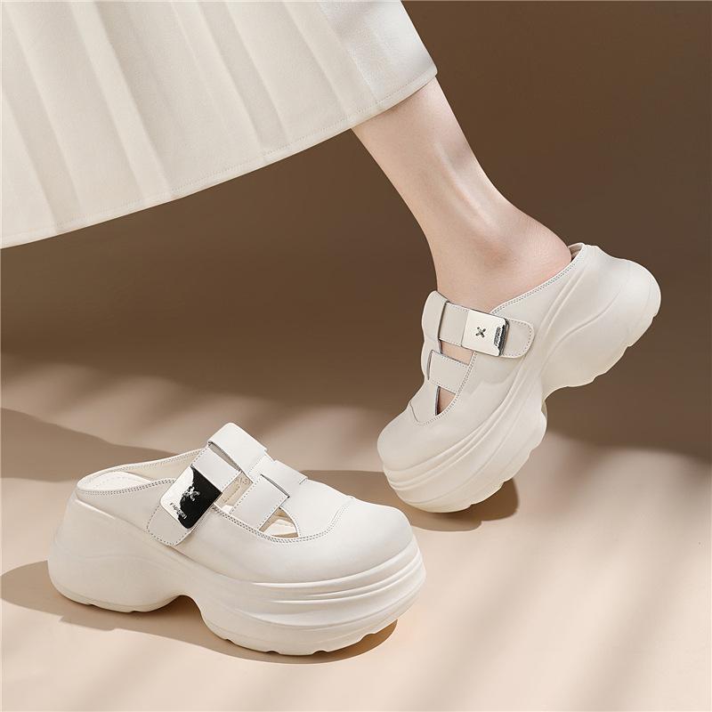Baotou version of women's genuine leather, comfortable wedge heel, Yaoyao bottom, casual mother, outer wear to increase height, cool slippers