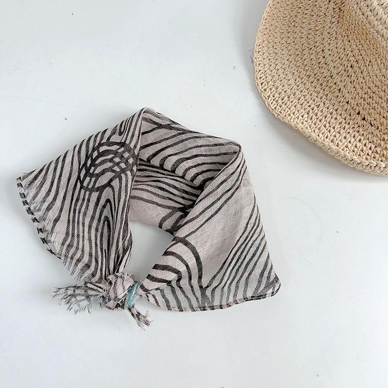 Retro Small Plaid Linen Square Scarf Literary And Versatile Women'S Summer Neck Protection Small Silk Scarf Scarf Accessories