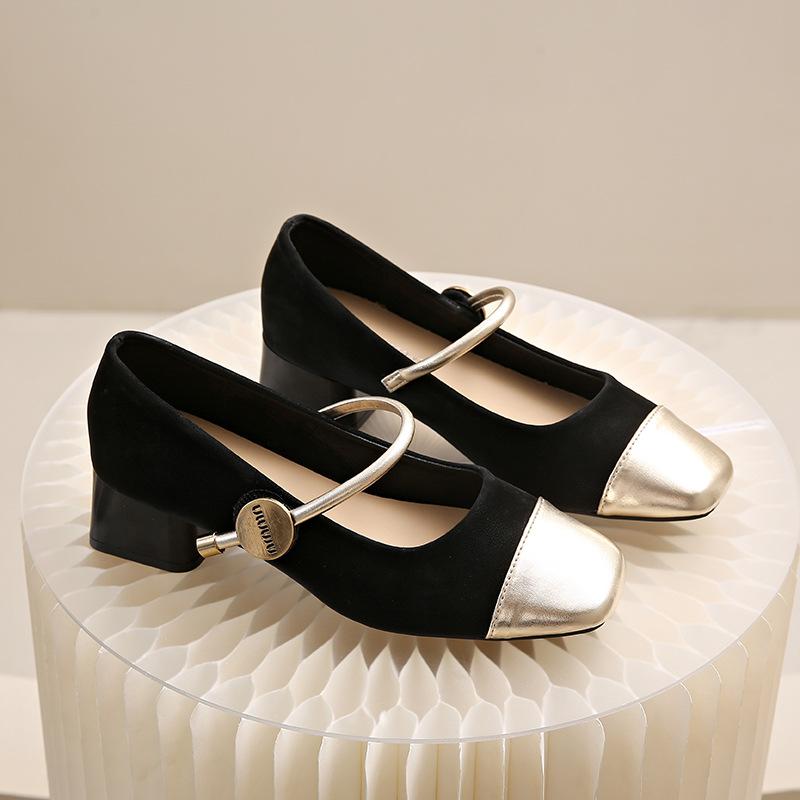 

Xiaoxiangfeng single shoes women 2025 new spring fashion temperament gentle thick heel fairy shallow mouth Mary Jane small leather shoes 39 чорний