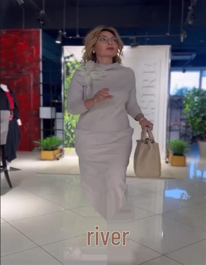 2024 Neues lässiges einfarbiges Langarmkleid mit hohem Kragen und Taschen für Herbst und Winter