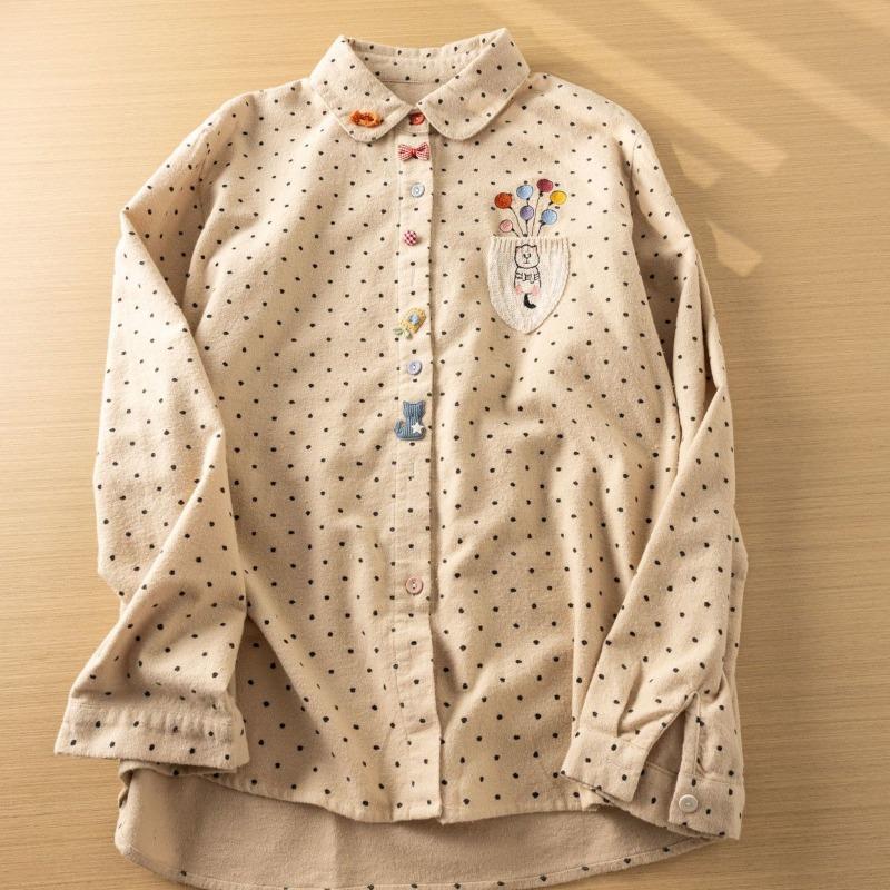 

Womens Polka Dot Embroidered Cat Button Up Shirt S бежевый