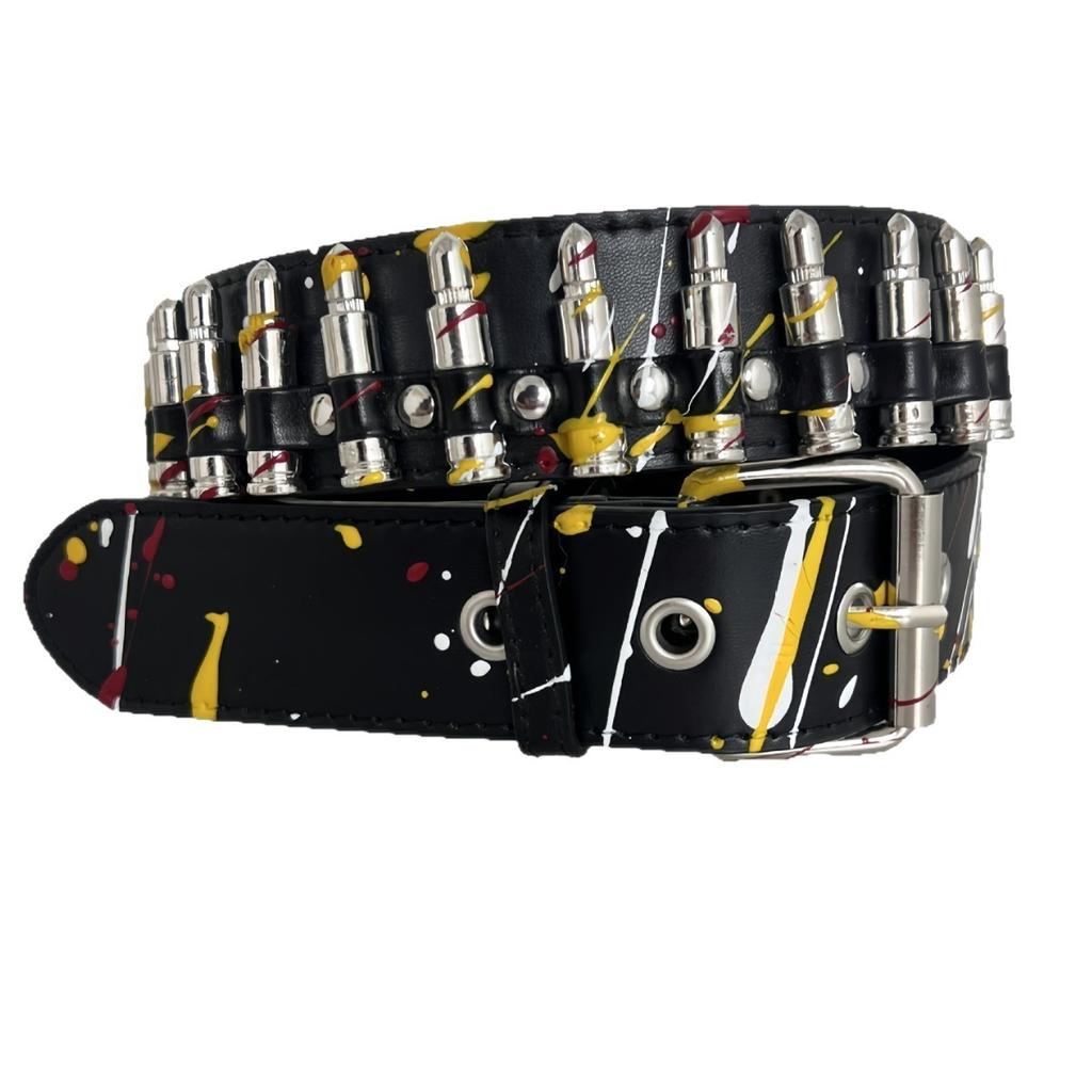 Der neue amerikanische Mode-Gürtel im Bullet-Stil mit unregelmäßigen Farbdrucken und einem einzigartigen Punk-Dekobund