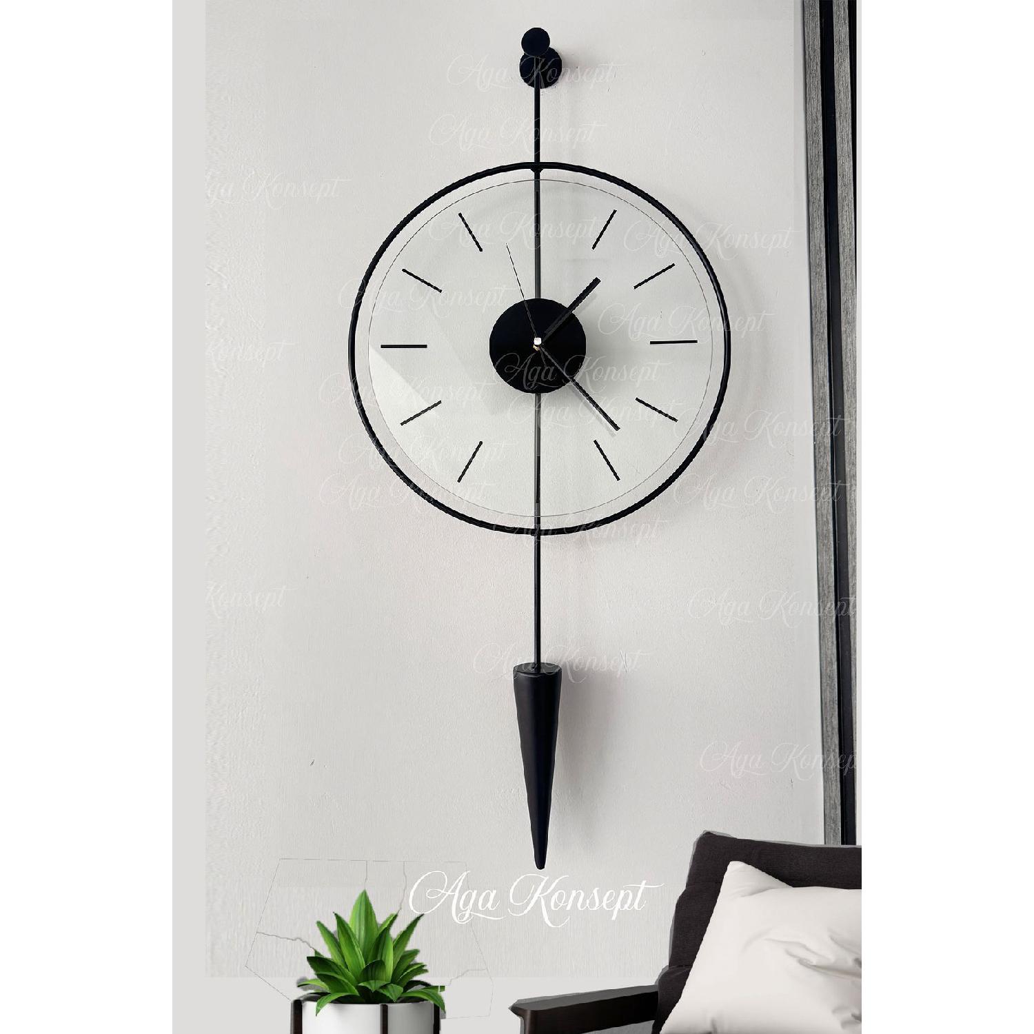 

Masippi Glazing, черные, современные настенные часы из металла и стекла чёрный