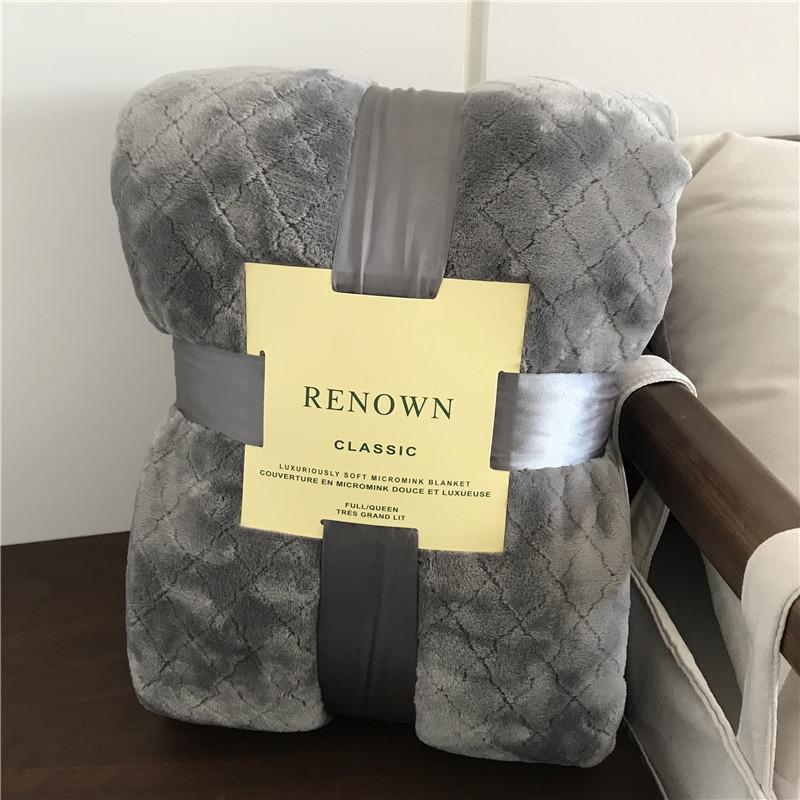 Customized Flannel Blankets for Autumn and Winter Coral Fleece Blankets In Stock Plush Blankets In Gift Boxes and Small Blankets