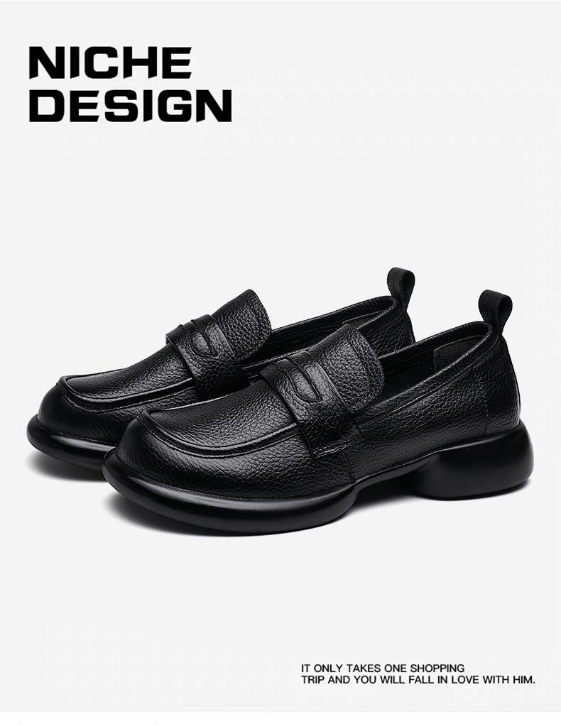 Genuine Leather Soft Sole Loafers for Women - Plus Size 43, Comfortable Slip-On Shoes with Thick Soles for Middle-Aged and Elderly