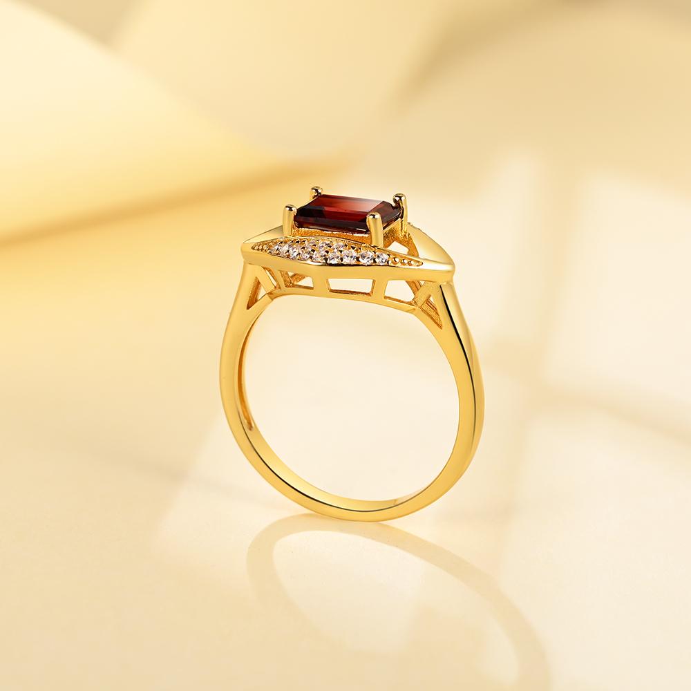 Bedårande 925 Sterling Silver Naturlig Granat Ädelsten Smyckesset 5x7okt Perfekt Örhänge Ring för Lady Födelsedag Bröllop Mode Smycken Present