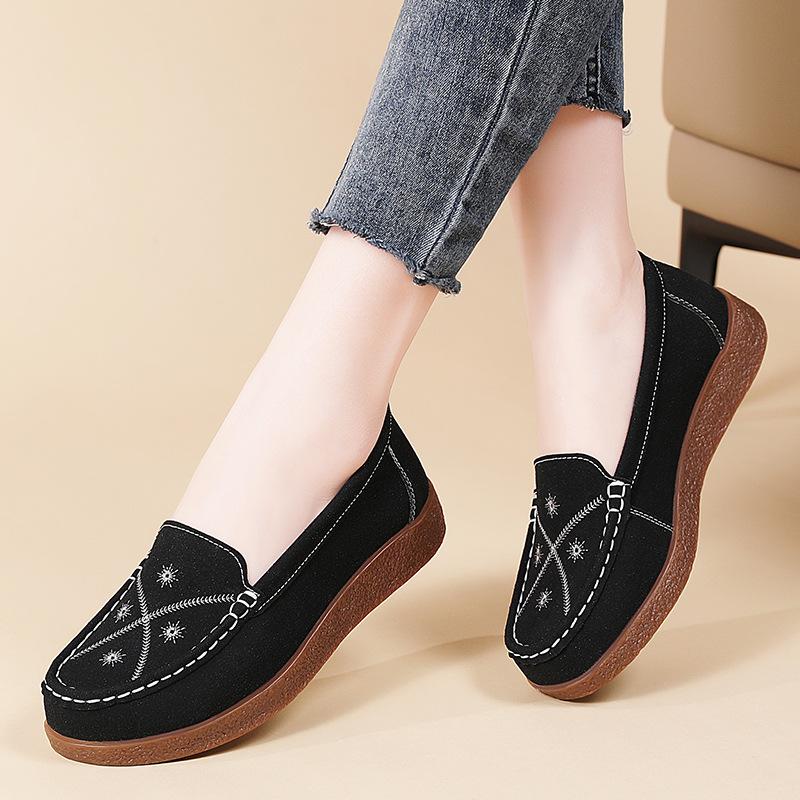 Summer Round Toe Soft Bottom Carved Retro British Style Flat Shoes Women's Casual Loafers
