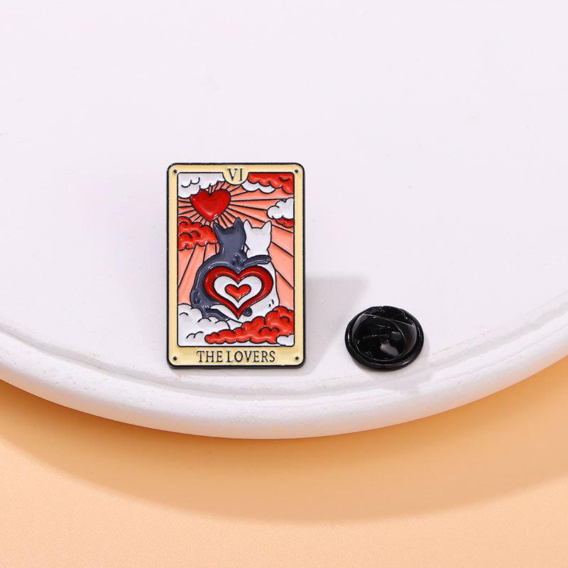 2Pcs Cartoon Cat Enamel Brooch Romantic Tarot Card Design Valentine's Day Gift Lapel Pin Badge Backpack Clothing Hat Accessories
