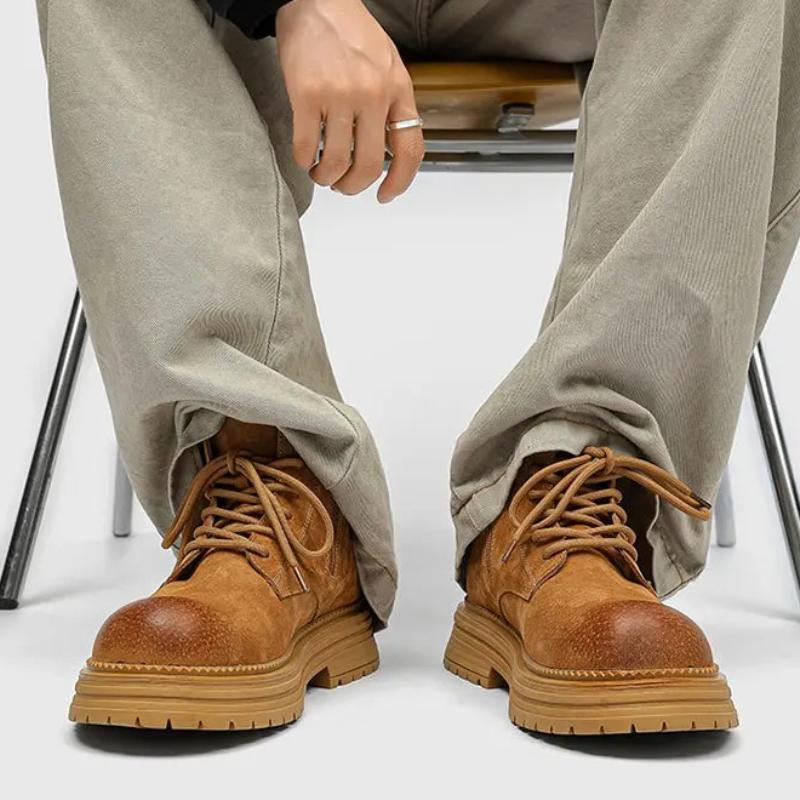 Men's Suede Leather Horse Boots Outdoor Man Casual Thick Soled Short Boots Fashionable Work Boots