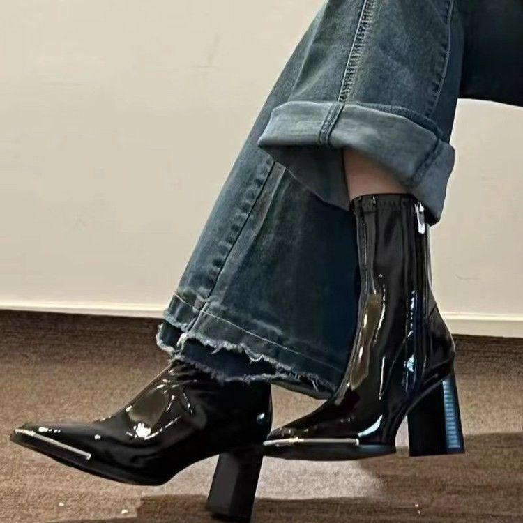 French Small Man High Heel Square Head Temperament Martin Boots 2025 Autumn and Winter New Patent Leather Boots Short Boots Thick Heel