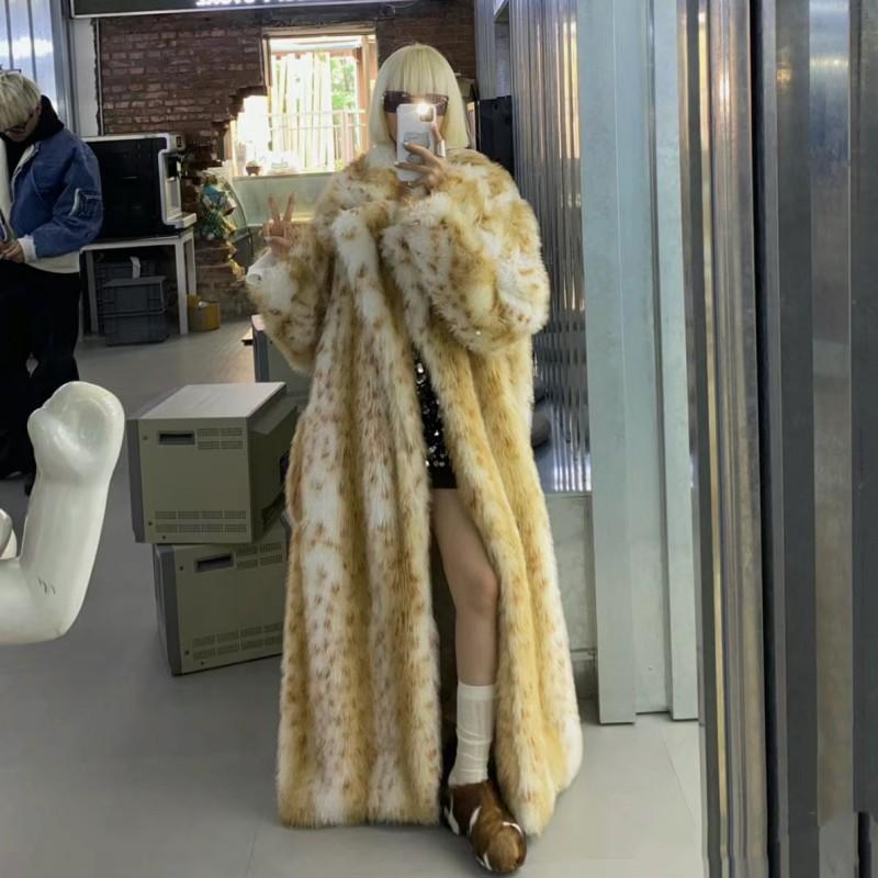 Environmentally friendly bobcat environmentally friendly fur coat for women's new fashionable loose young long fox fur coat for women's winter