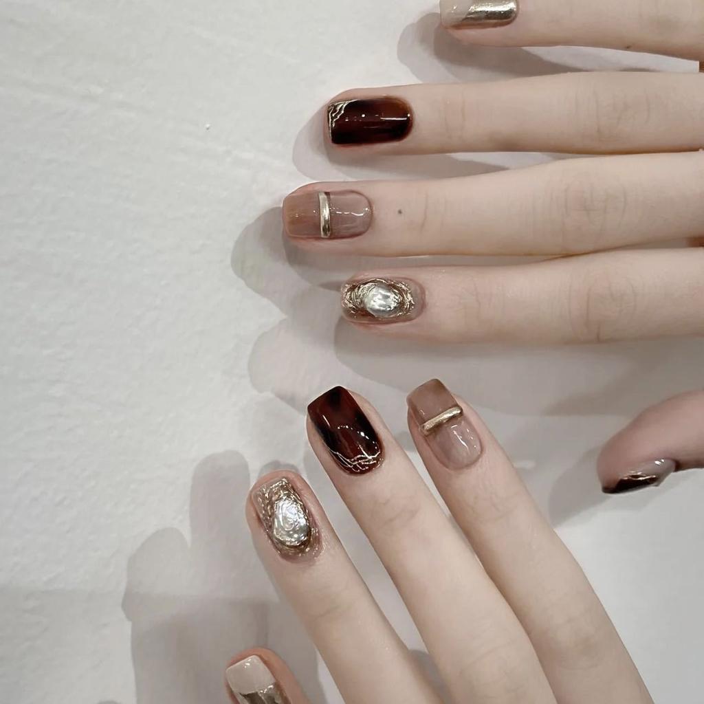 Pure Hand-made Phototherapy Manicure Amber Shell Wear Nail Finished Product Reused Nail Patch To Show Whiteness