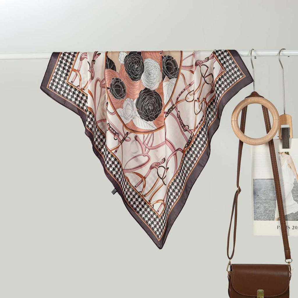 70CM Ladies Fashionable Silk-Feel Small Square Scarf