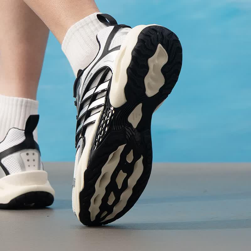 Adidas Unisex KK1809 Road Running Shoes