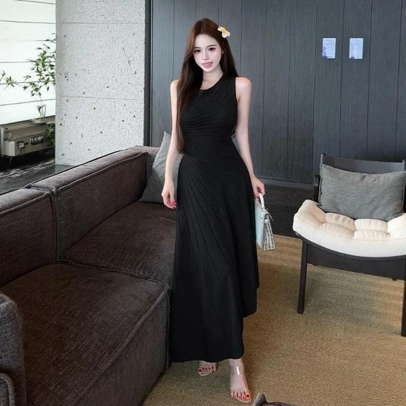 French Style Sleeveless Knit Midi Dress Women Slim Fit A-Line Skirt With Wavy Texture Elegant Cool Chic Outfit