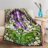 Floral Pattern Blanket with Purple Irises and Green Leaves Decor Blanket, Suitable for Use In the Bedroom, Living Room, On the Sofa