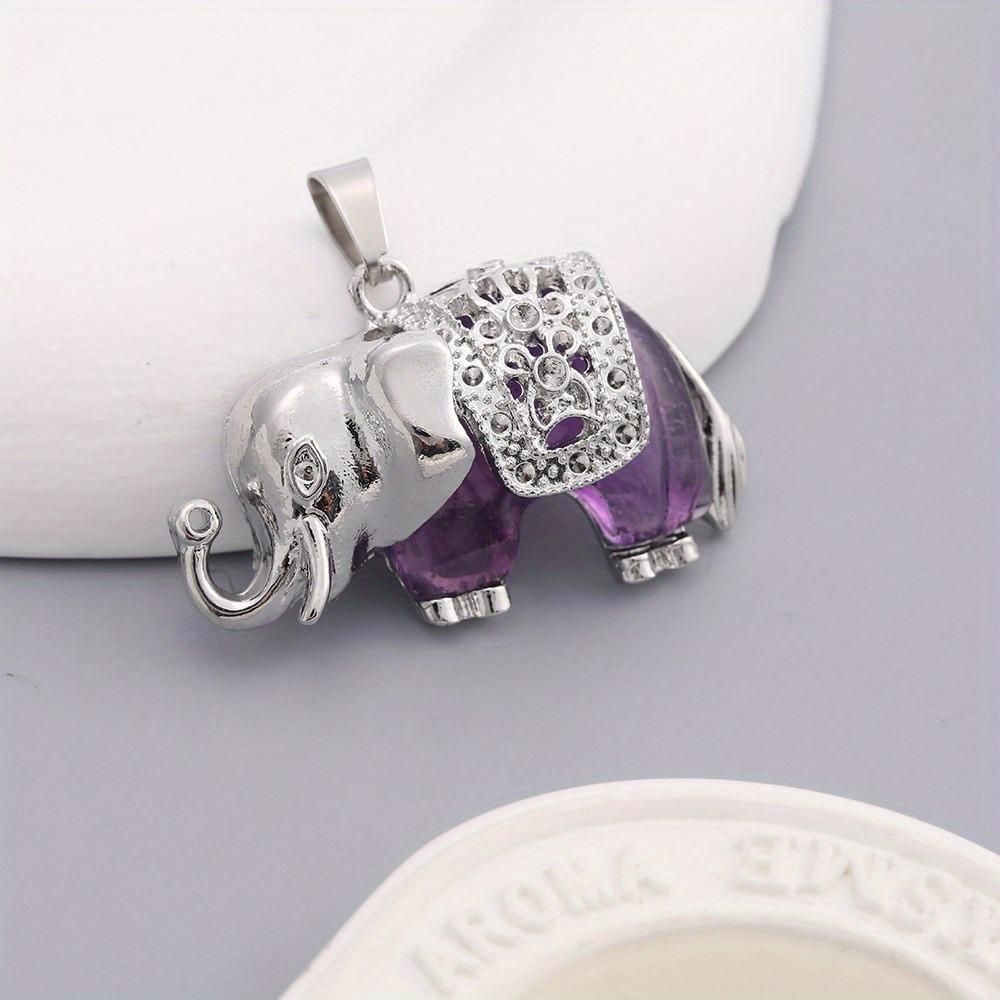 Bohemian Natural Crystal Turquoise Green Aventurine Elephant Pendant Women's Holiday Jewelry Natural Crystal Elephant Pendant