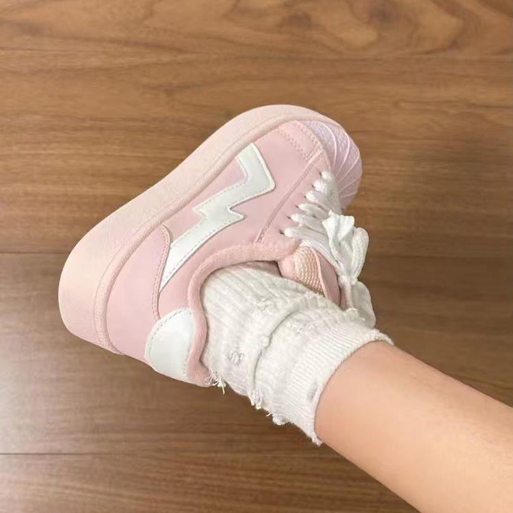 

Autumn new niche design letter light powder bread shoes women s versatile casual shoes 40 розовый