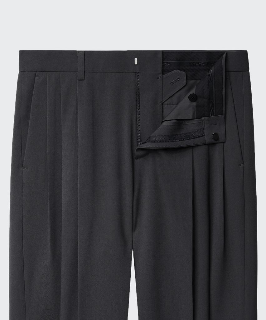 MUSINSA STANDARD Three-Puck Semi-Balloon Slacks [Gunmetal]