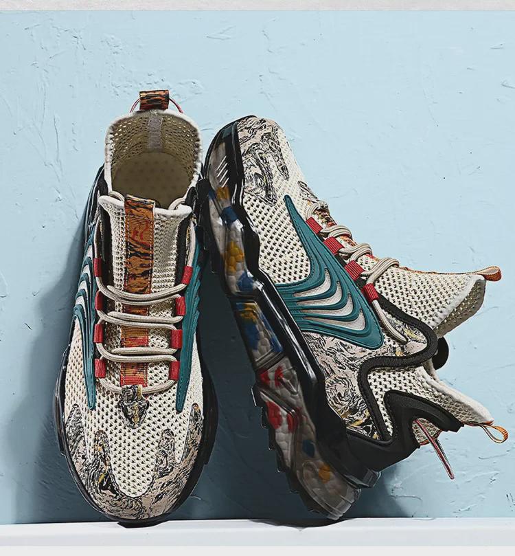 Spring & Autumn Men's Mesh Knit Sneakers - Fashionable, Breathable Mid-Cut Casual Shoes with National Trend Design.
