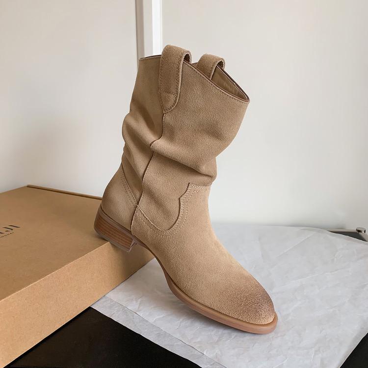 Kara's Home~ Korean ins Blogger Wind Four Seasons Loose and Good Commuter Wind Western Boots Skinny Medium Boots Women~