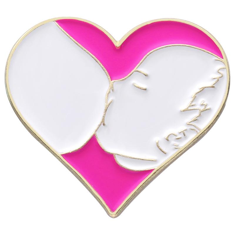 Enamel Beautifully Crafted Heart Brooch Unique Alloy Pin Ideal For Men And Women