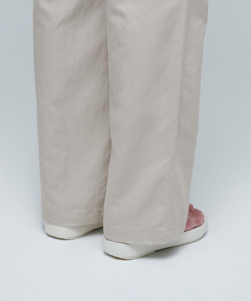 Musinsa Standard Cotton Linen Two-Tuck Wide Pants [Light Beige]