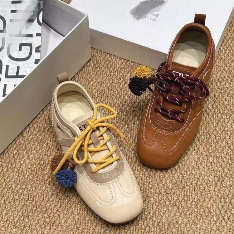 Dexun Shoes Women's 2025 New Summer Super Fire Thin Retro Forrest Gump Barefoot Shoes Breathable Thin-soled Sports Shoes Burst