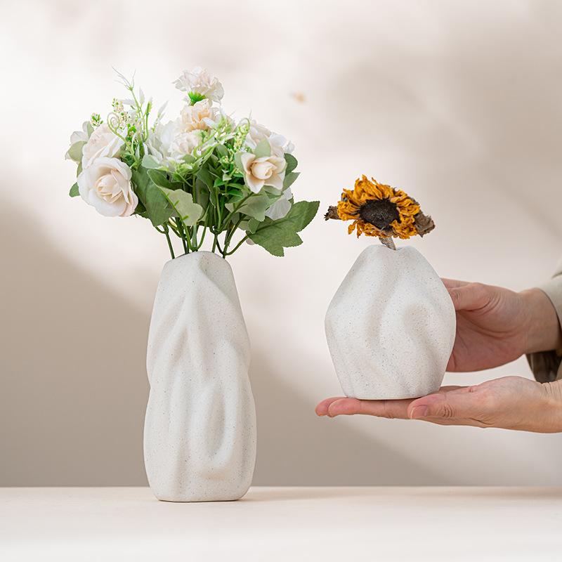 Kreative Nordische Keramik Unregelmäßige Vase, Heim Wohnzimmer Schreibtisch Büro Dekorationen, Modern Minimalistisches Blumenarrangement, 1 Stück