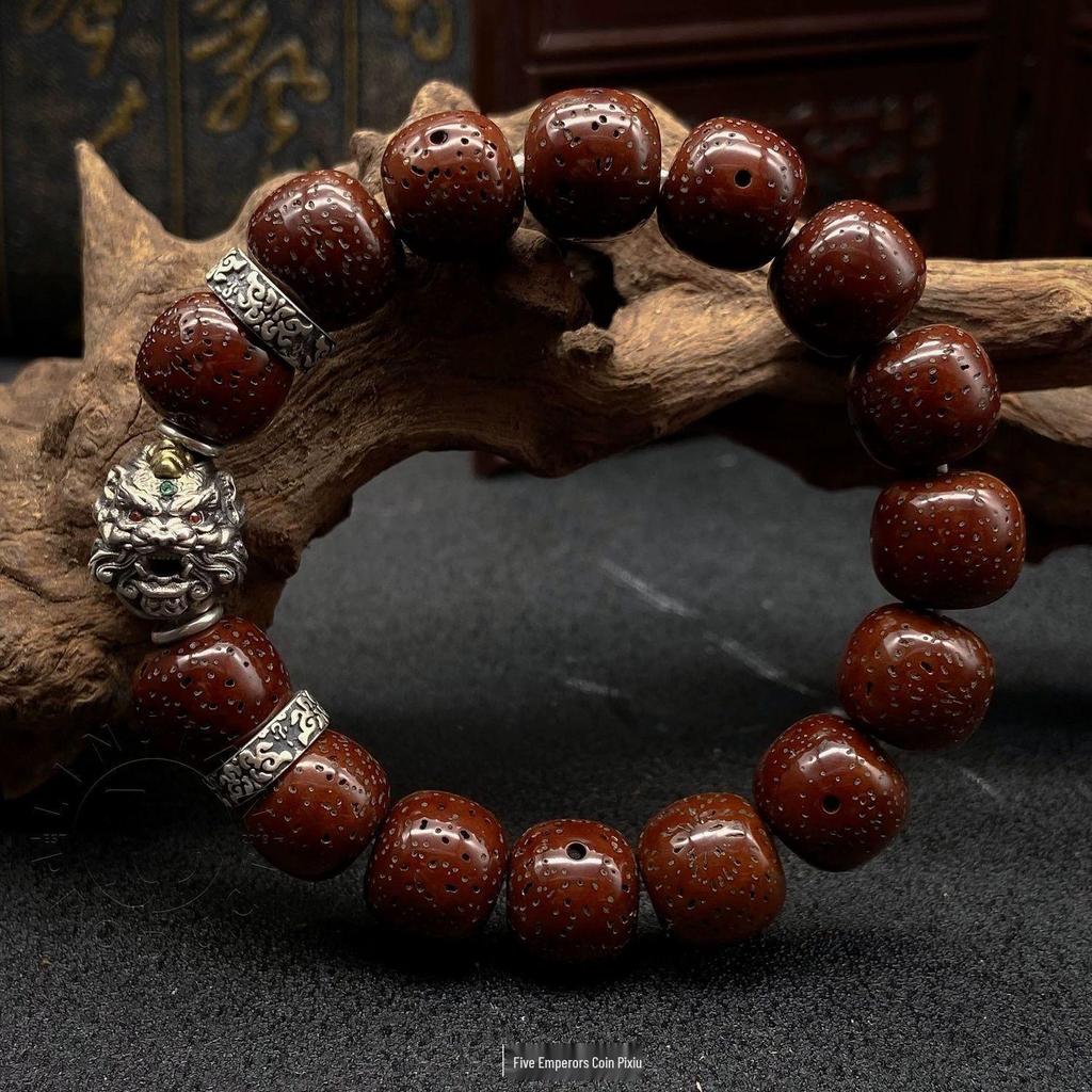 Five Emperors Coins Pixiu Spacer Beads Bracelet with Tibetan-Style Carving Domineering Accent.