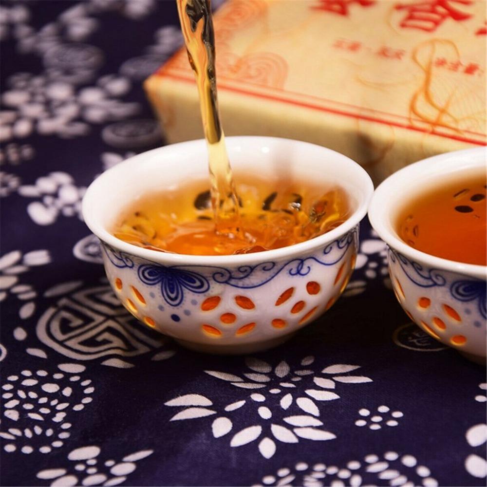 Yunnan Lianhong Brick Fengqing Dian Red Compressed Tea Black Tea 250g