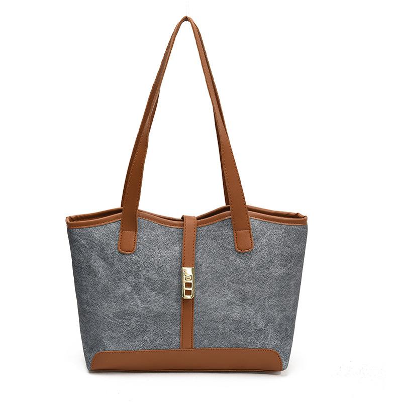 Women’s New Casual Retro Large-Capacity Commuter Shoulder Bag Color Block Armpit Tote Bag