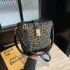 Bag Women's New Fashion Messenger Bag Versatile Casual Handbag