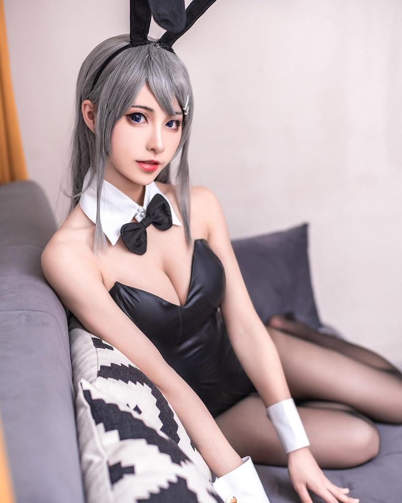 [Vynikající produkt] Roztomilý černý kostým Cosplay Bunny Girl s body, inspirovaný Mai Sakurajimou, ideální pro akce, kostýmové večírky a focení
