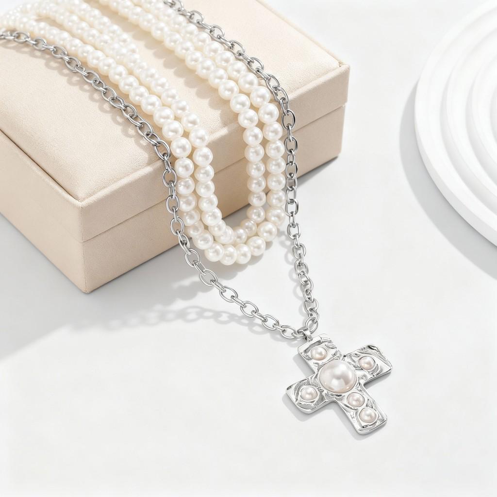 Punk Girl Cross Pendant Necklace With Geometric Alloy Design For Fashion Daily Wear