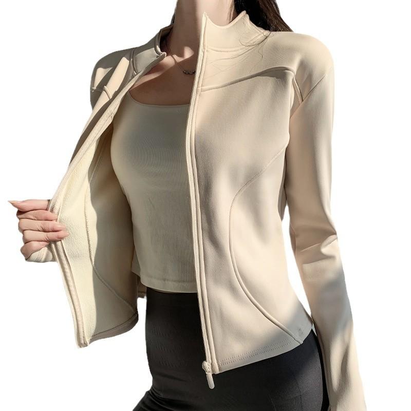 Eine neue Herbst- und Winter-Sport-Radjacke mit einem Samt-Reißverschluss, langärmlig, figurbetont und warmes Sweatshirt für Damen