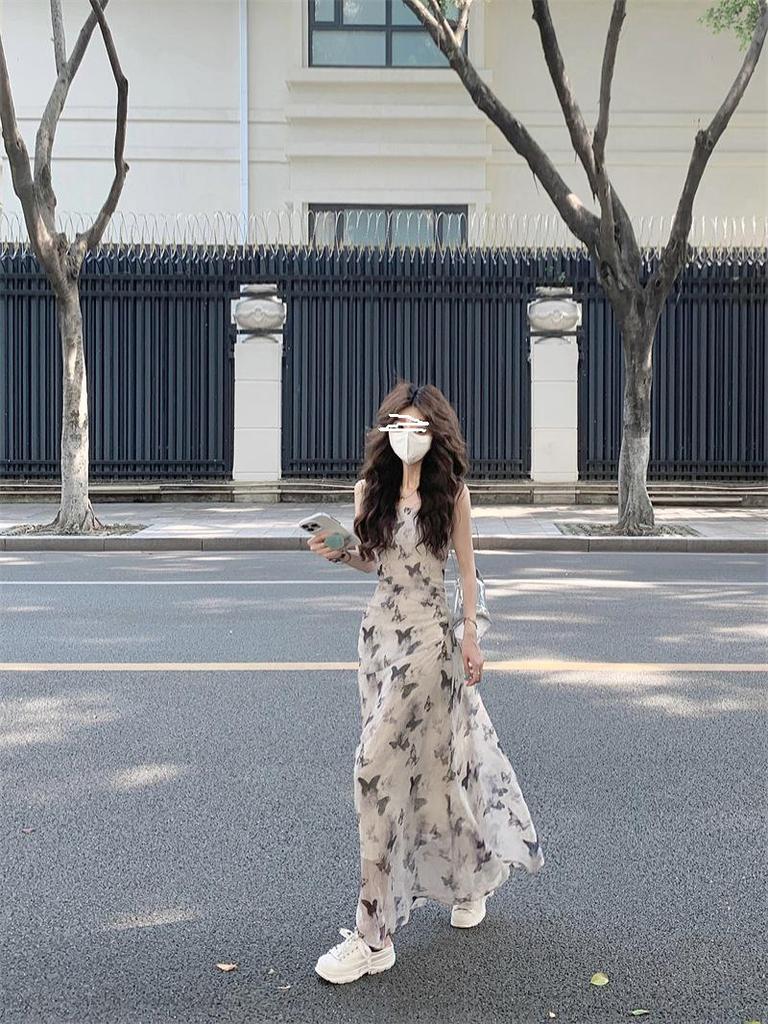 Cool-Toned Floral Butterfly Dress: Women's Summer Slimming Retro Pleated Waist Tea Party Spaghetti Strap Long Dress