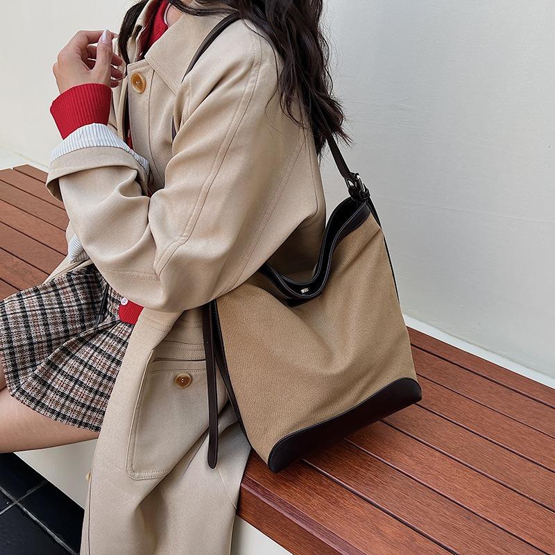 New fashionable versatile shoulder bucket bag messenger bag women's simple high-end sense large-capacity commuter bag