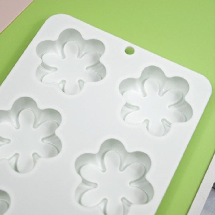 6-cavity Six Petals Flower Silicone Mold Mousse Cake Decorating Baking Tool