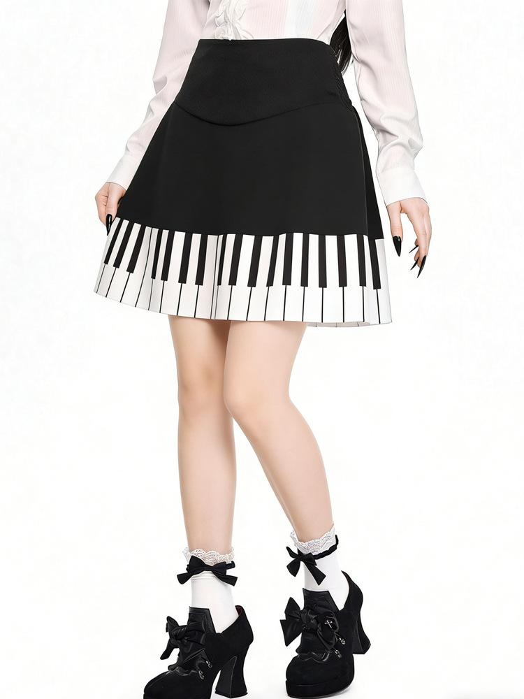 Ретро-дизайн черно-белая фортепианная юбка А-силуэта летняя новая маленькая универсальная юбка А-силуэта S чёрный
