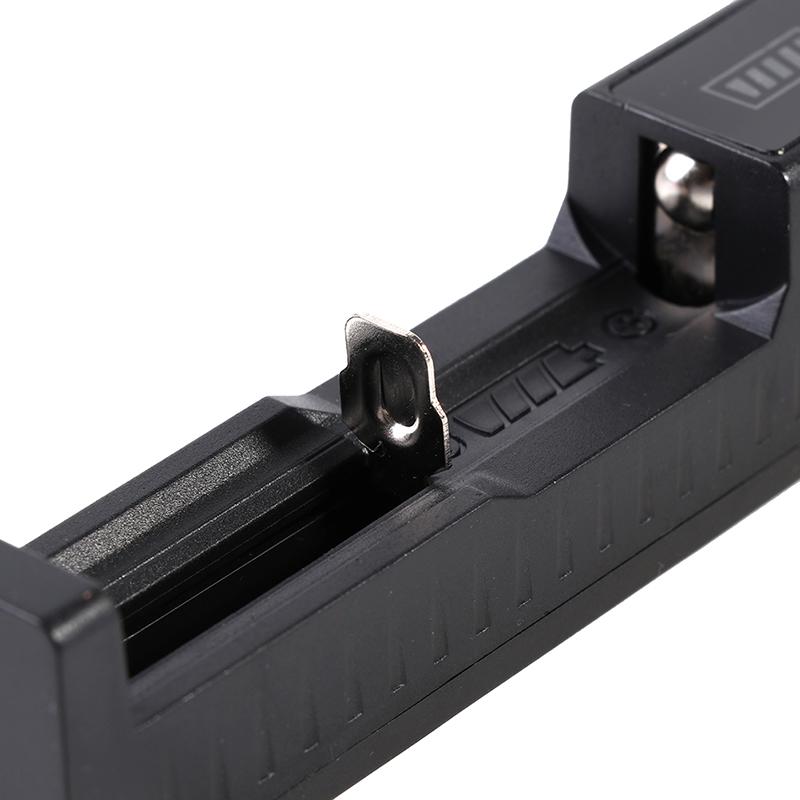 18650 1 Slot Smart Charge Safe Fast Charge Li-Ion Rechargeable Battery Charger