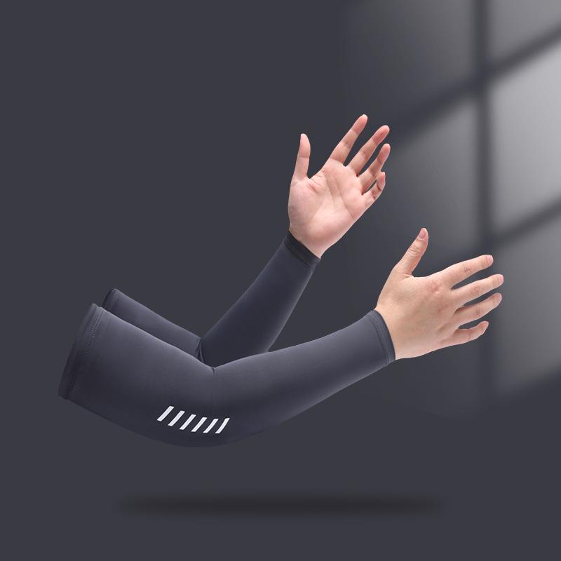 Men's Silky Ice UV Protection Sleeves, Summer Arm Shields for Cycling & Driving