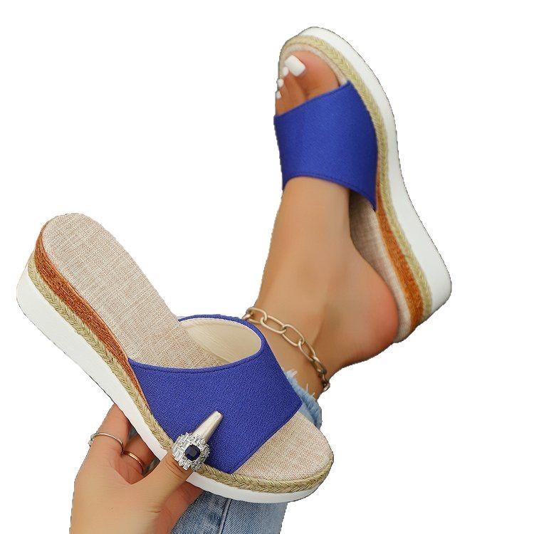 Large size summer slippers women's wear new fashion one-word slope heel cool slippers