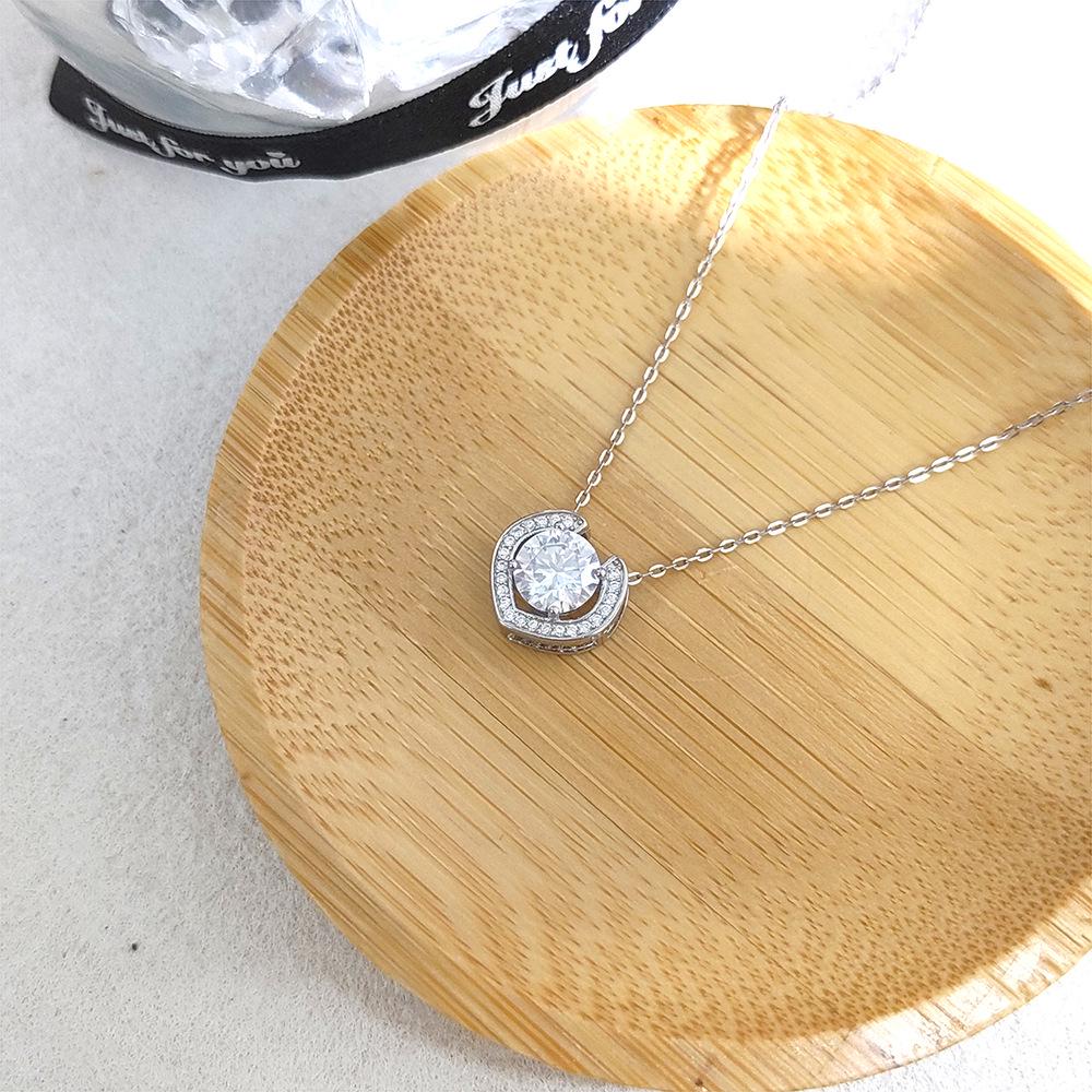 S925 Sterling Silver Heart Moissanite Pendant Necklace - Celebrity Style