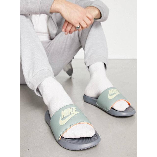 

Nike Victori One orange logo slides in green