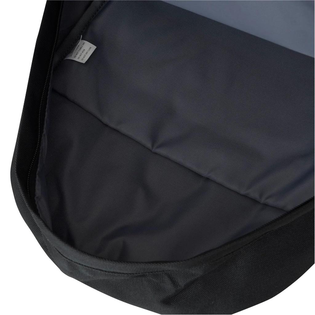 New Balance Classic Backpack Black (LAB23012) (OSZ)