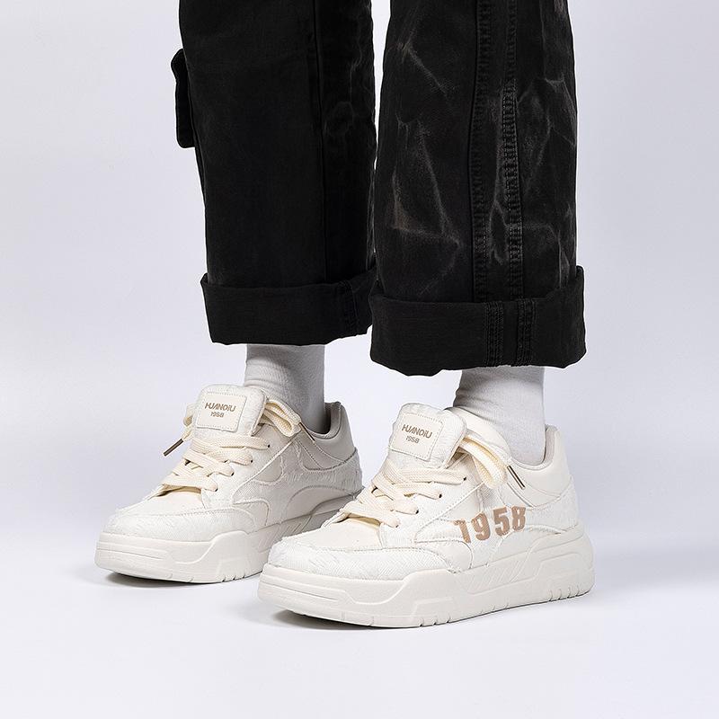 Global invisible heightening board shoes ZHQ-HY1015 summer retro niche men's shoes thick-soled heightening white shoes men's models