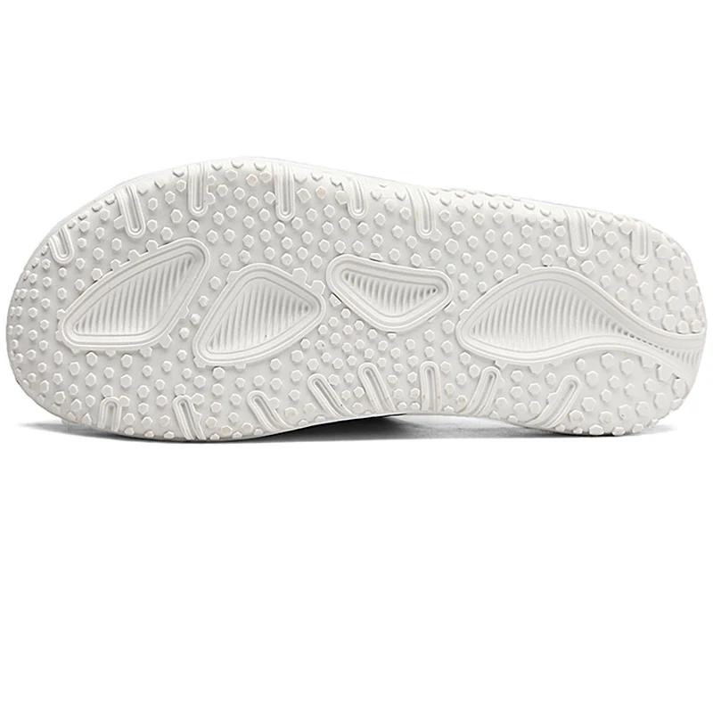 Brand Men Slippers Shoes Non-Slip Soft Male Summer Water Shoes Luxury Slides Outdoor Rubber Flat Men Sandals Beach Shoe Slipper