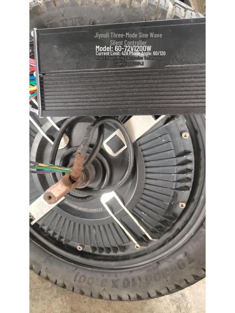 Generalüberholtes 12-Zoll-Elektromotorrad mit 1200W/1500W bürstenlosem Motor und Scheibenbremsen