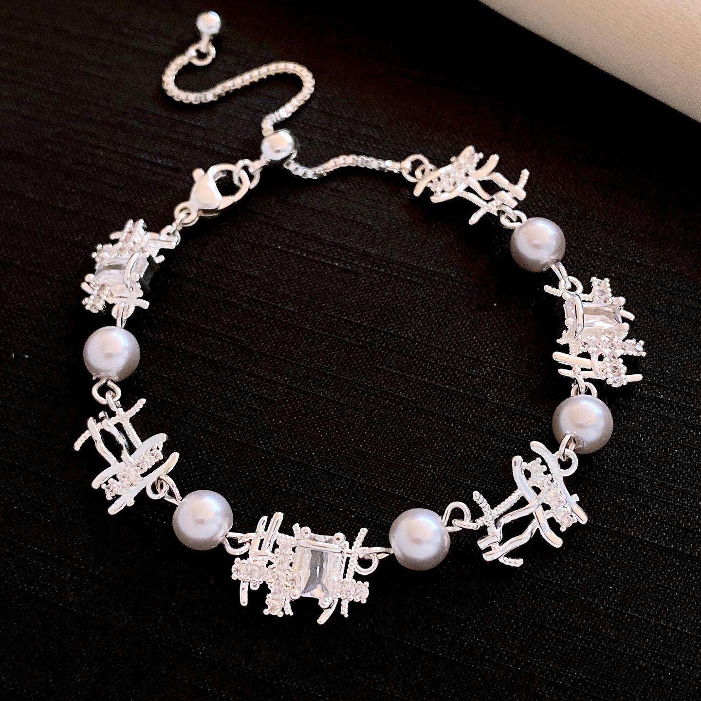 Korean sweet irregular zircon beaded pearl bracelet bracelet exquisite personality jewelry